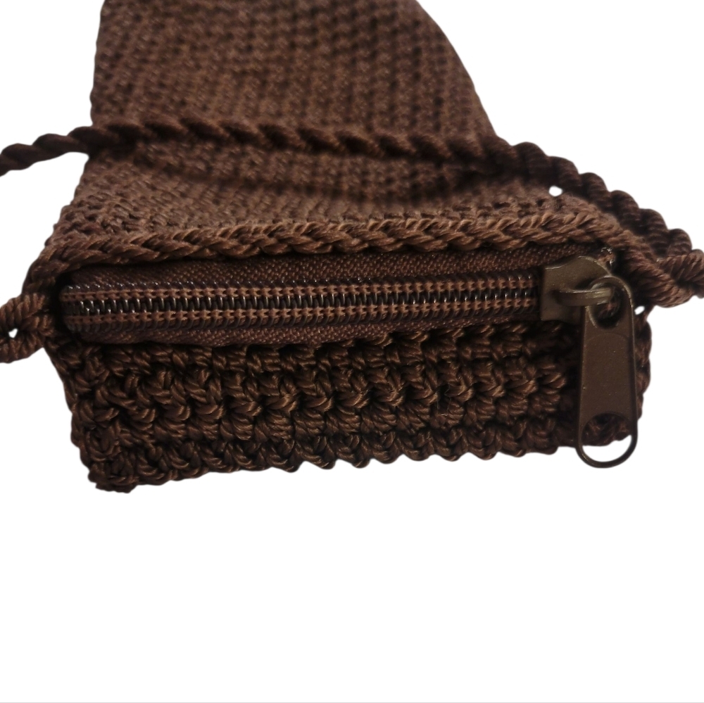 Brown Crochet Crossbody Bag - Picture 4 of 4